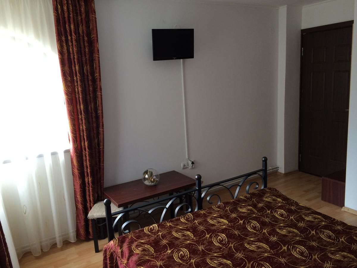 Гостевой дом Pensiunea Ego Residence Бран-24