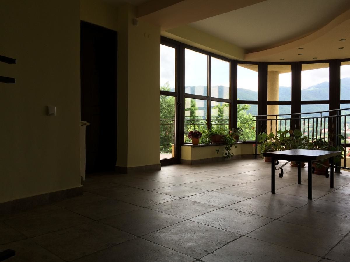 Гостевой дом Pensiunea Ego Residence Бран-37