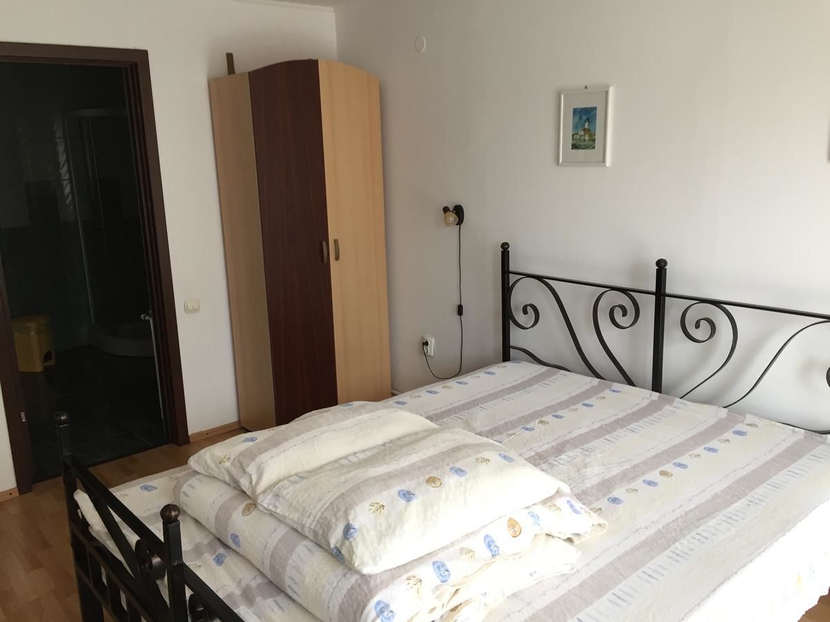 Гостевой дом Pensiunea Ego Residence Бран-10